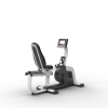 Kardiomed 700 Comfort Cycle – ergometr treningowy z wygodnym siedziskiem i ekranem dotykowym.