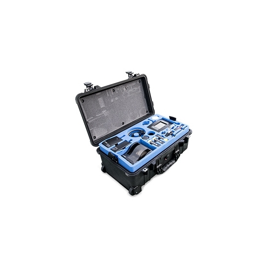 Cosmed K5 – zestaw laboratoryjny w walizce transportowej z pełnym wyposażeniem.