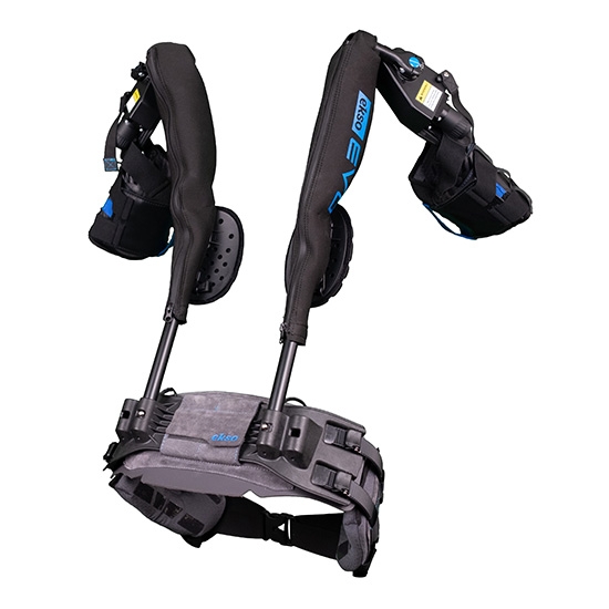 Egzoszkielet pasywny EKSO EVO – urządzenie wspierające kończyny górne, widok całego zestawu.