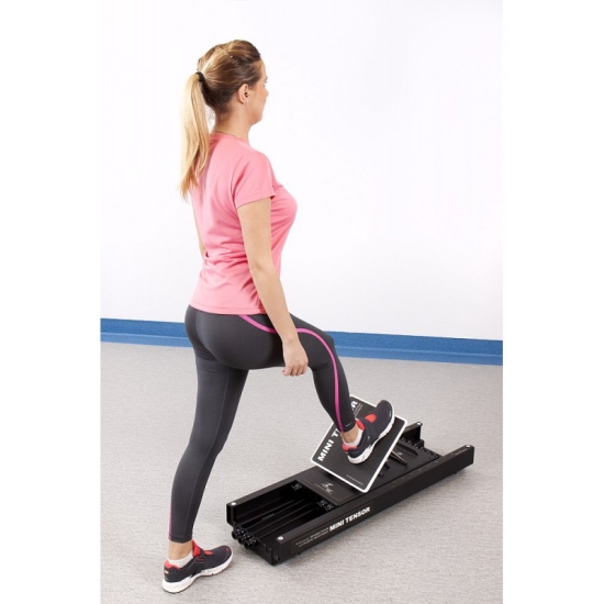 Mini Tensor – ćwiczenia kończyny dolnej na urządzeniu z oporem sprężystym.