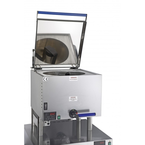 RW 64 E-AL – mieszalnik masy fango z otwartą pokrywą i panelem sterowania.