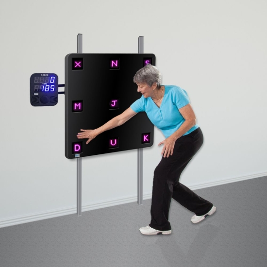 SMARTfit Low Impact Mini – trening równowagi i koordynacji u osoby starszej.