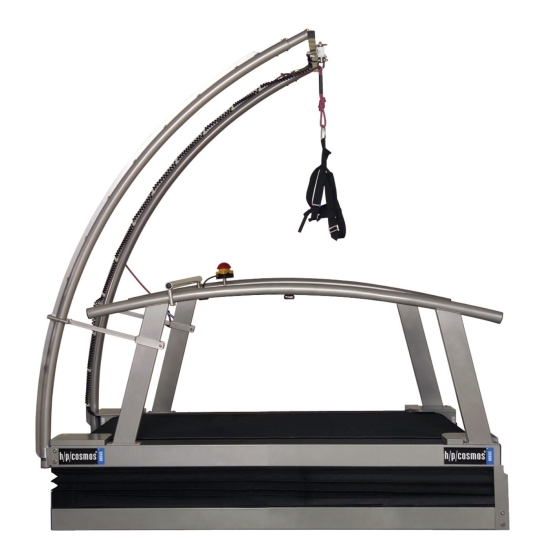 Profesjonalna bieżnia Venus do rehabilitacji ruchowej z uprzężą odciążającą.