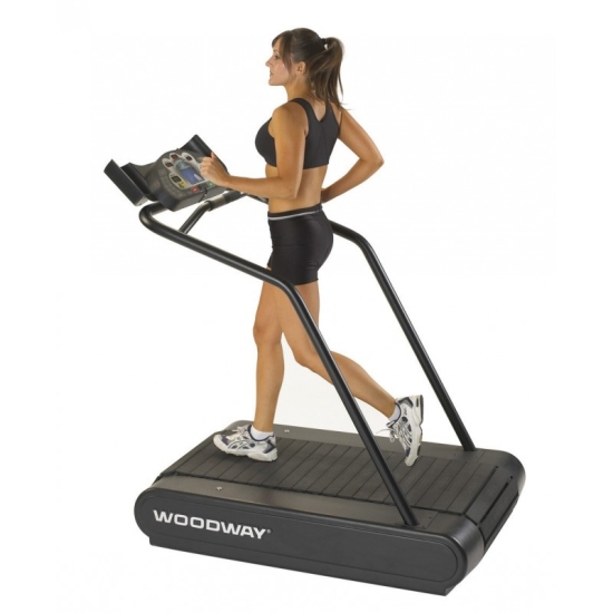 Woodway Path – profesjonalna bieżnia treningowa z ergonomicznymi poręczami.